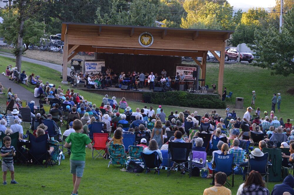 CGOA crowd and stage.JPG